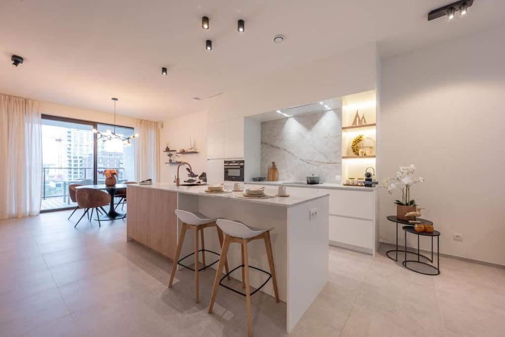 Fortesse, Luxurious Appartement Oostende