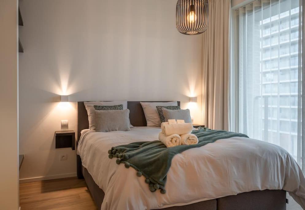 Fortesse, Luxurious * Oostende